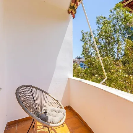 アパート Sunny Balcony Walk To By Pikhost